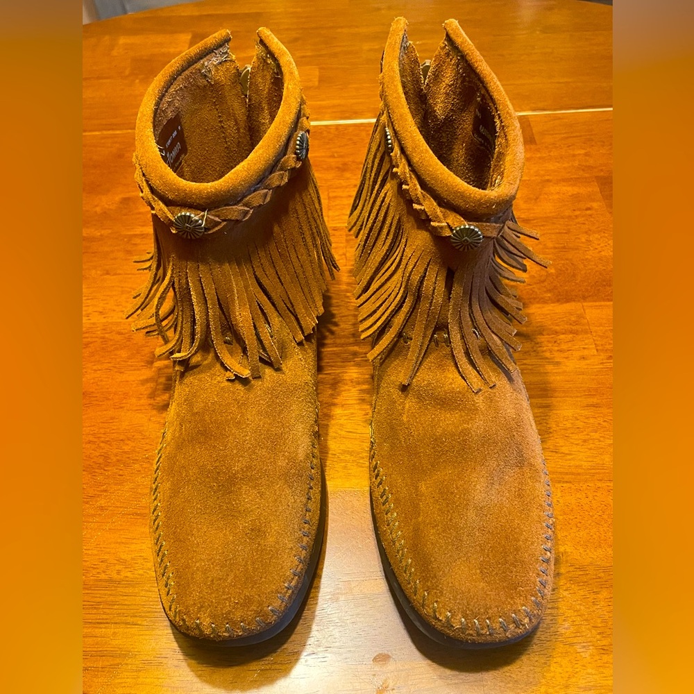 Minnetonka Brown Fringe Moccasins